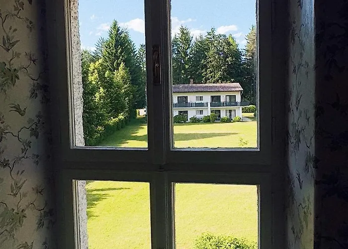 Seeappartements Eden Apartament Pörtschach am Wörthersee