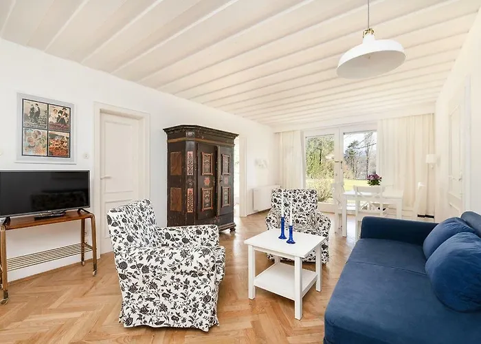 Seeappartements Eden アパート Pörtschach am Wörthersee